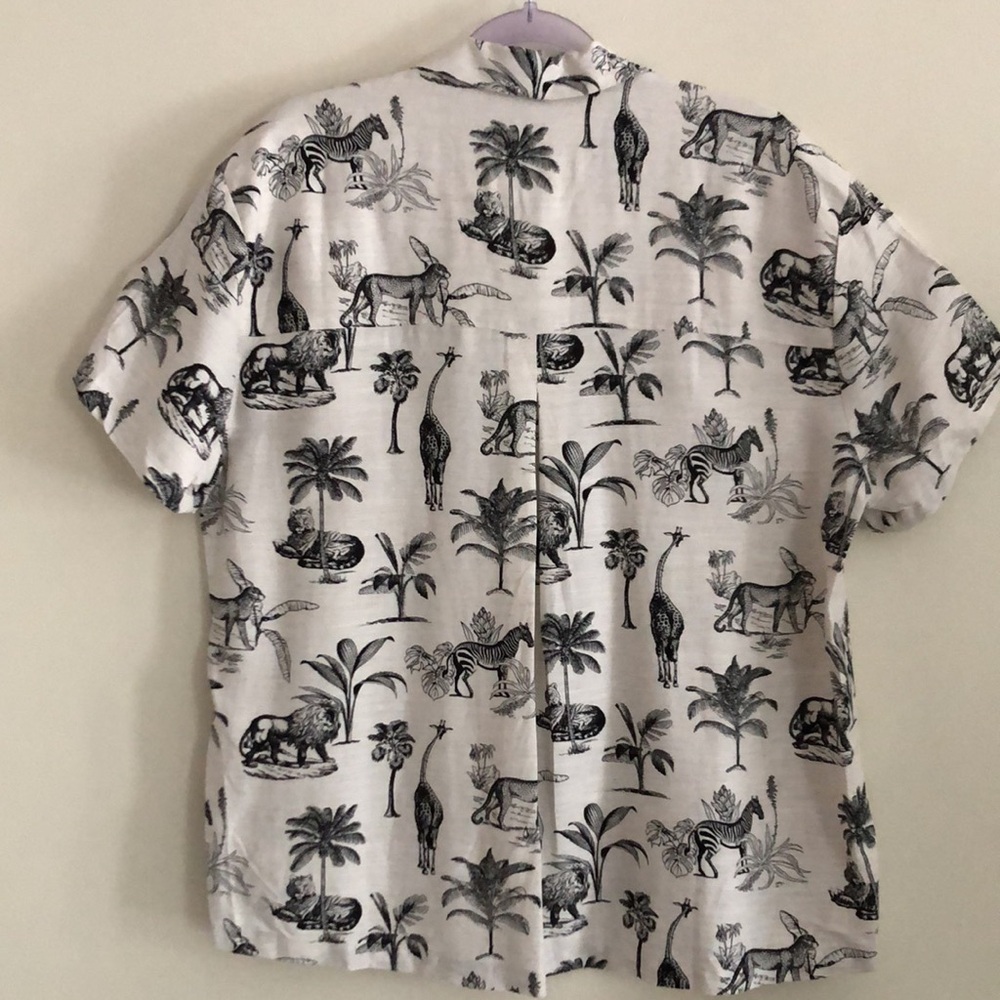 Jane & Delancey Women’s Tropical Safari Print Shirt Blouse Top - Picture 10 of 11